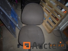 brown-office-chair-1254312G.jpg