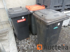 Garbage bins