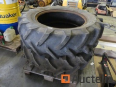 2 Pneus pour tracteur Michelin 13.6 R28 BIB.X